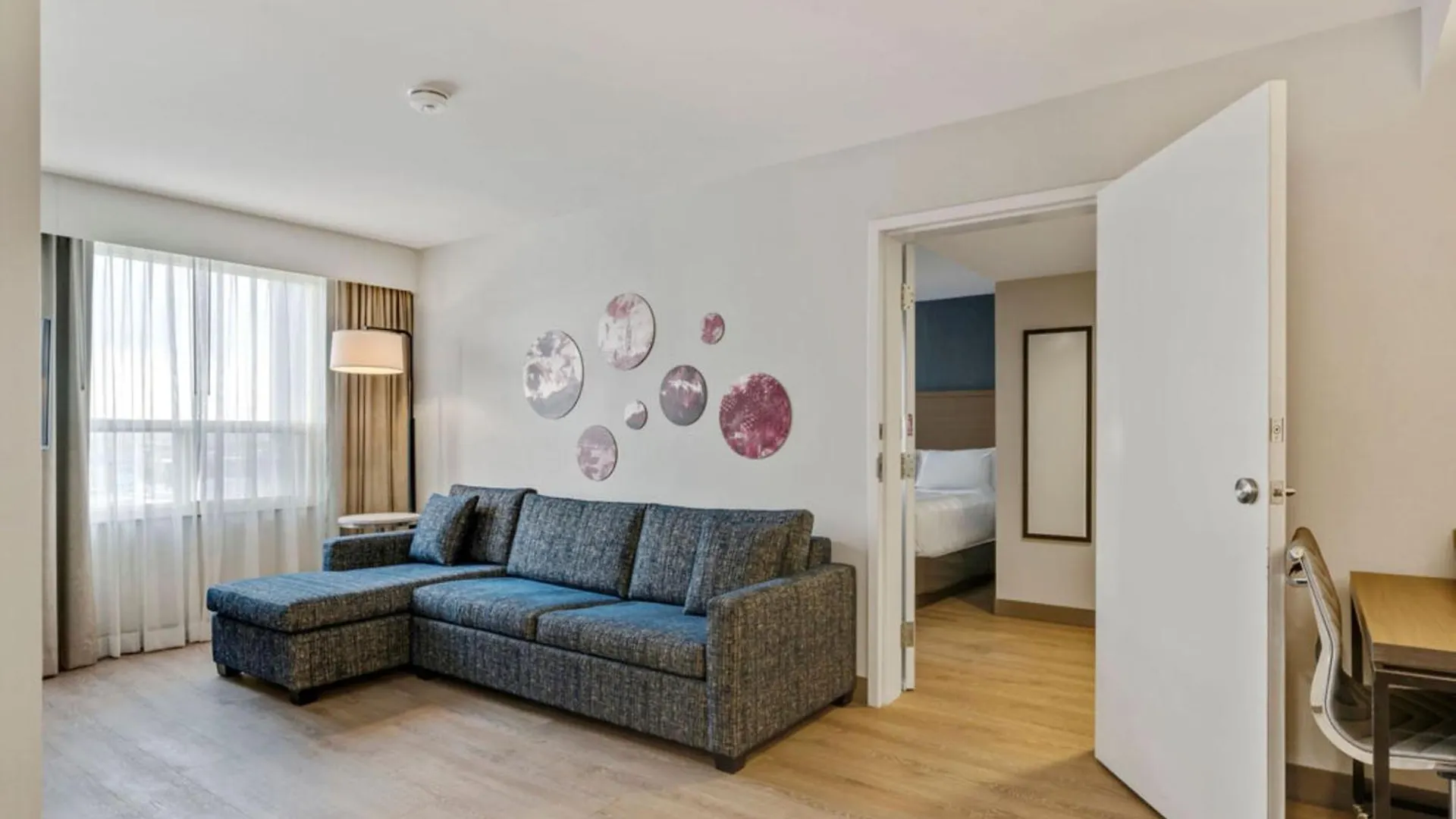 Holiday Inn & Suites Ottawa Kanata By Ihg
