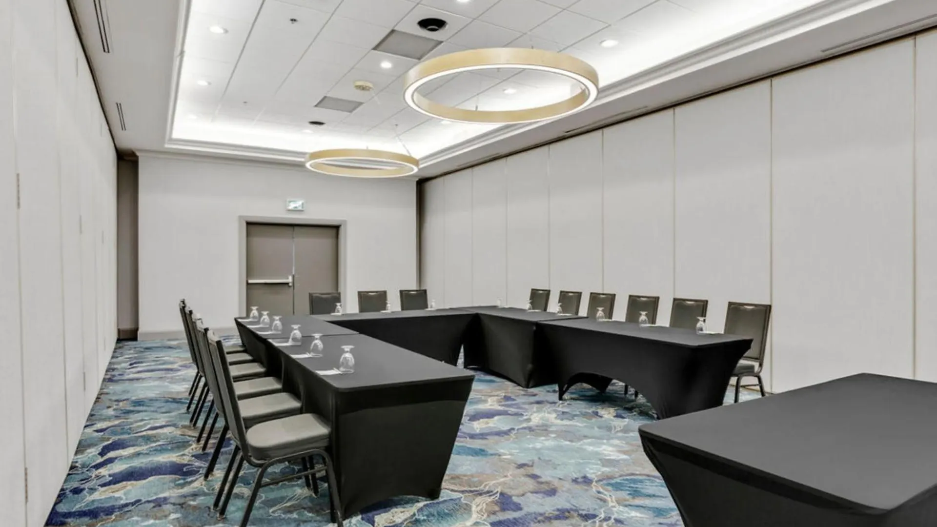Hotel Holiday Inn & Suites Ottawa Kanata By Ihg