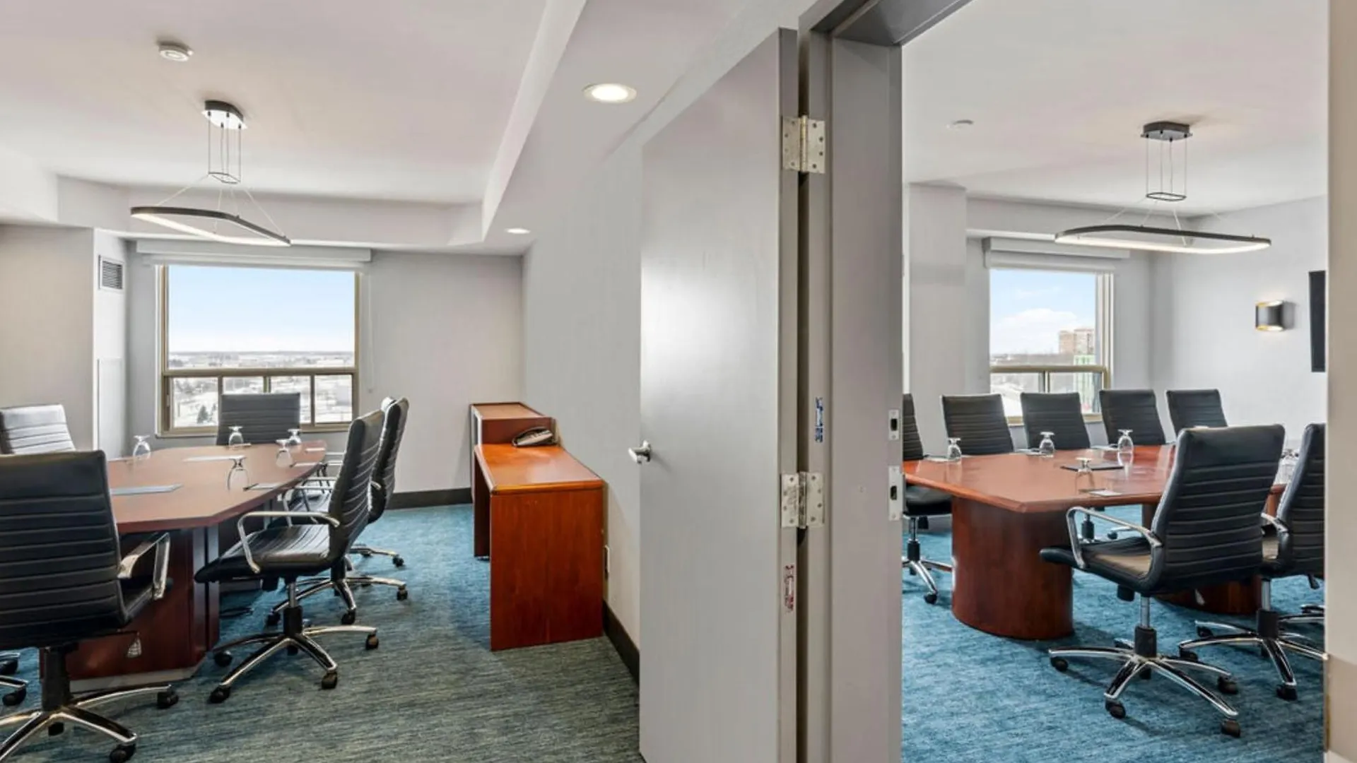 **** Otel Holiday Inn & Suites Ottawa Kanata By Ihg Kanada