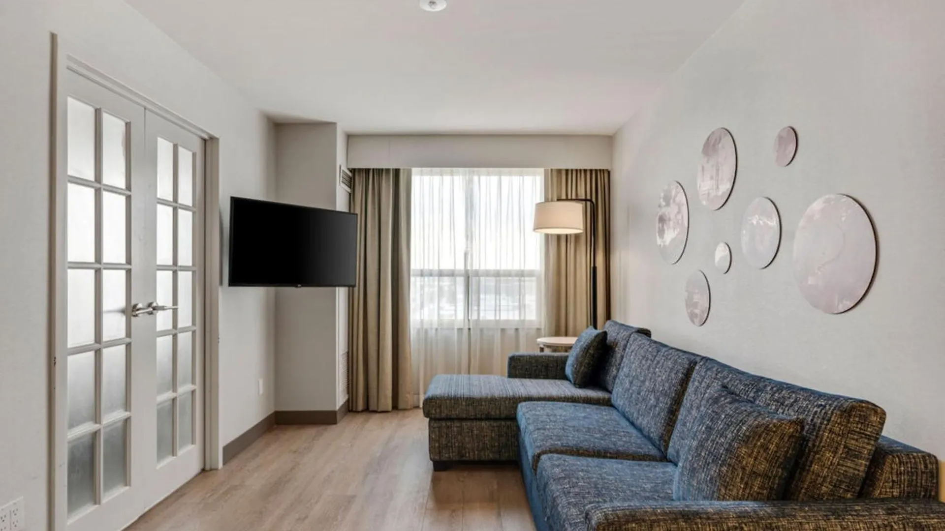 Holiday Inn & Suites Ottawa Kanata By Ihg Otel