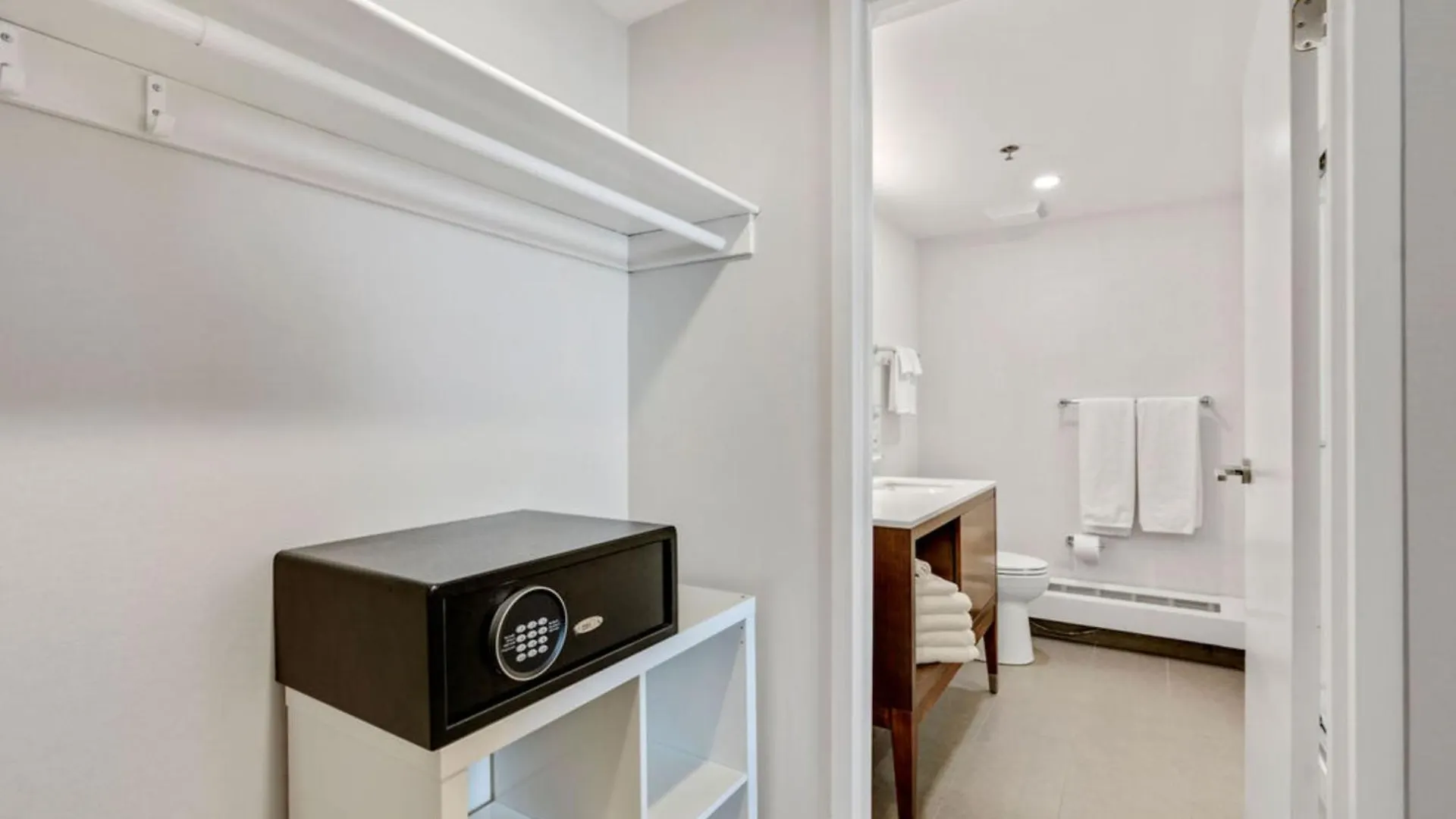 **** Hotel Holiday Inn & Suites Ottawa Kanata By Ihg Canada