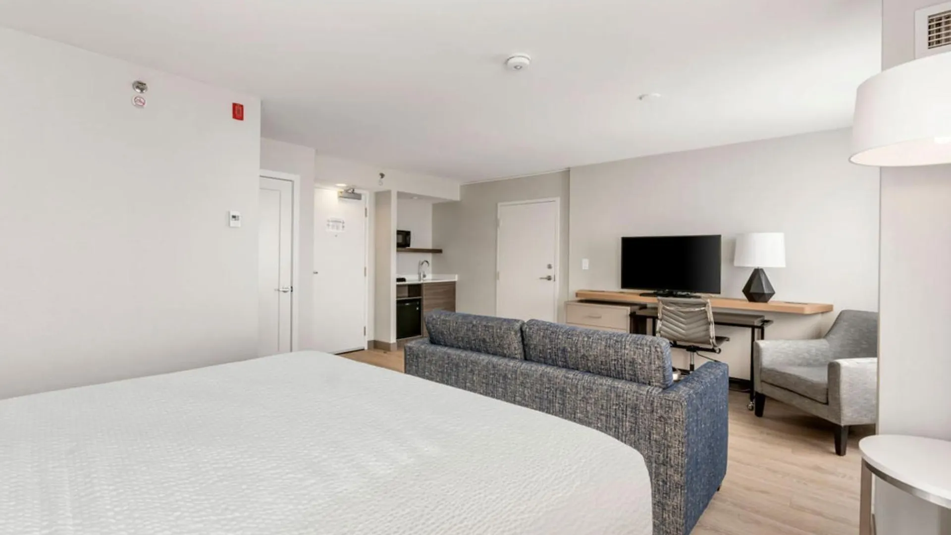 Otel Holiday Inn & Suites Ottawa Kanata By Ihg